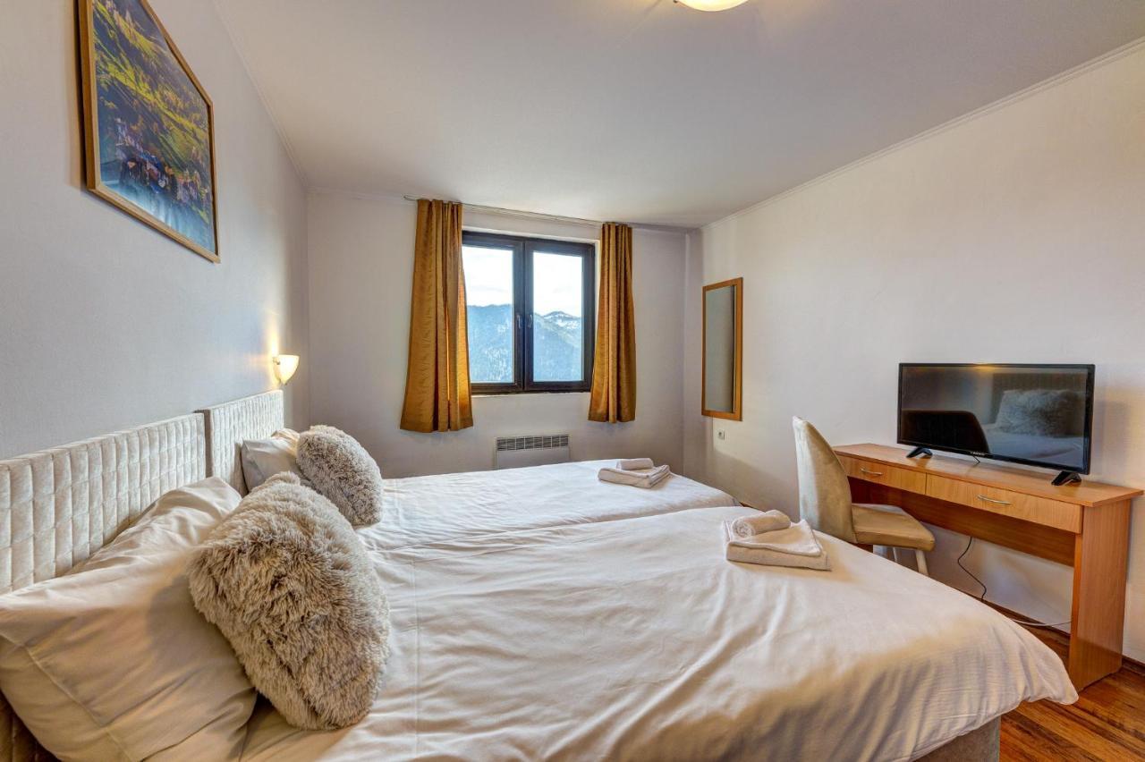 Aparthotel Silver Hills Free Parking スモーリャン エクステリア 写真