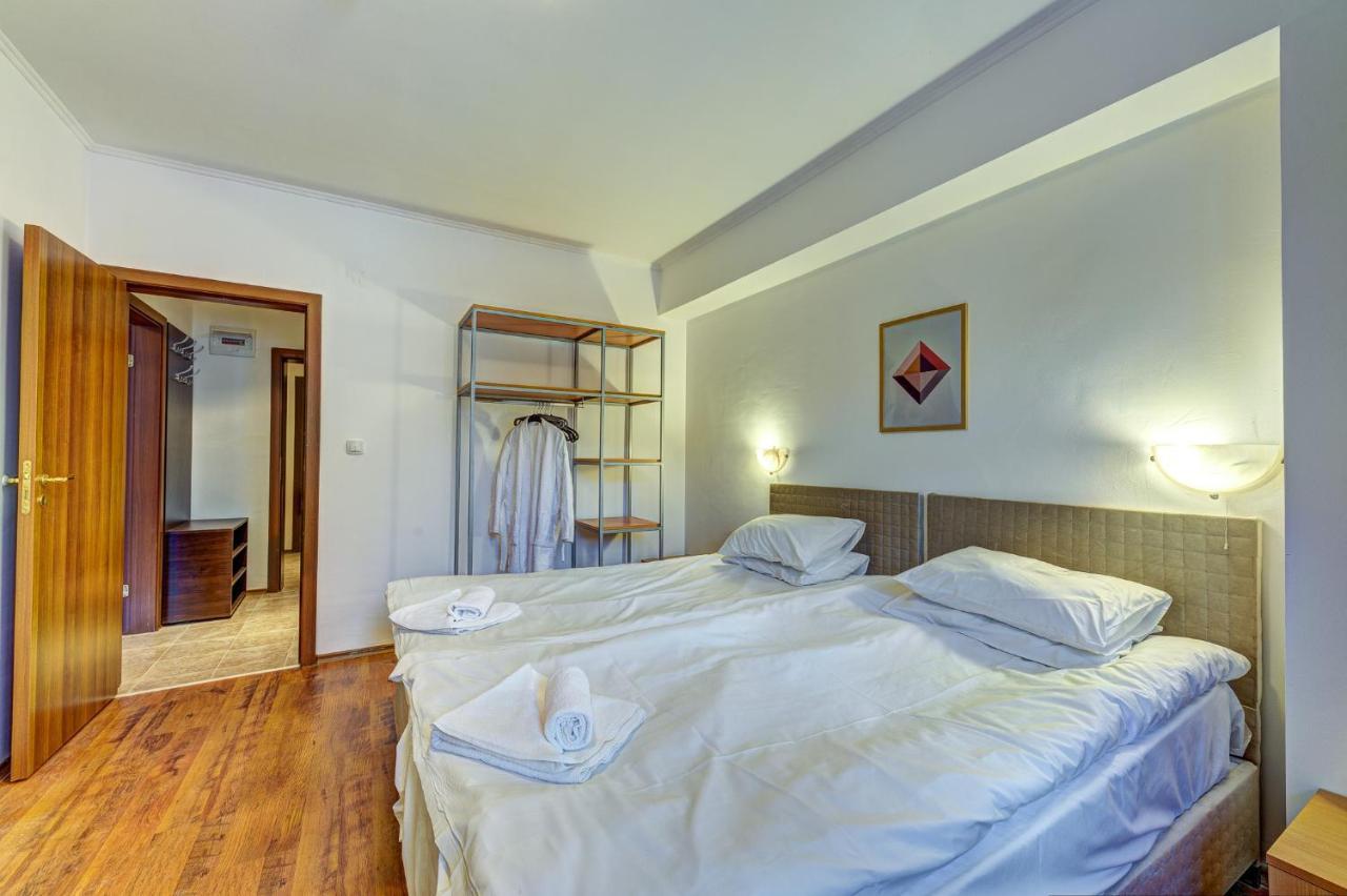 Aparthotel Silver Hills Free Parking スモーリャン エクステリア 写真