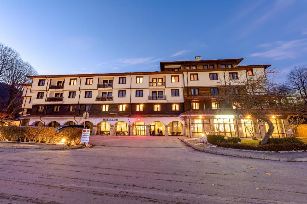 Aparthotel Silver Hills Free Parking スモーリャン エクステリア 写真