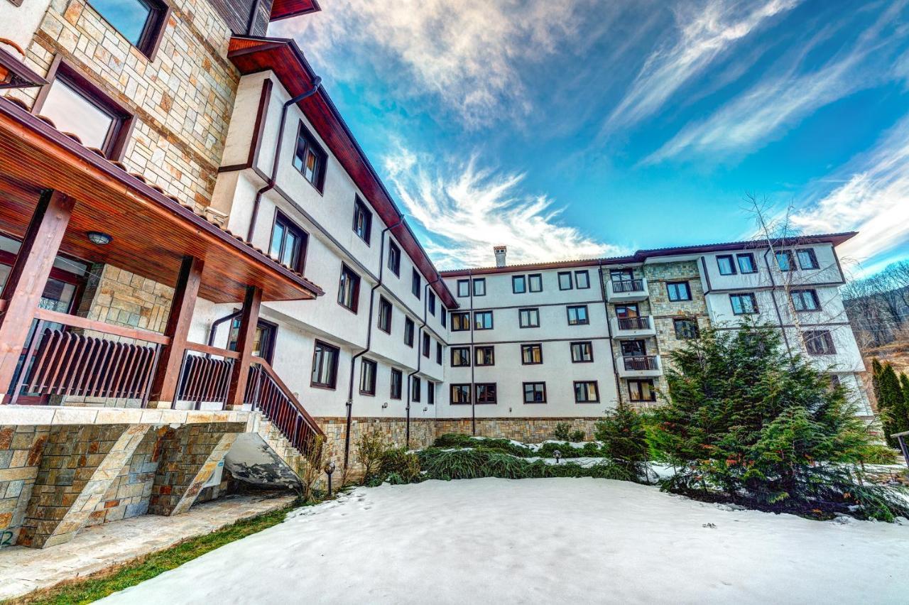 Aparthotel Silver Hills Free Parking スモーリャン エクステリア 写真
