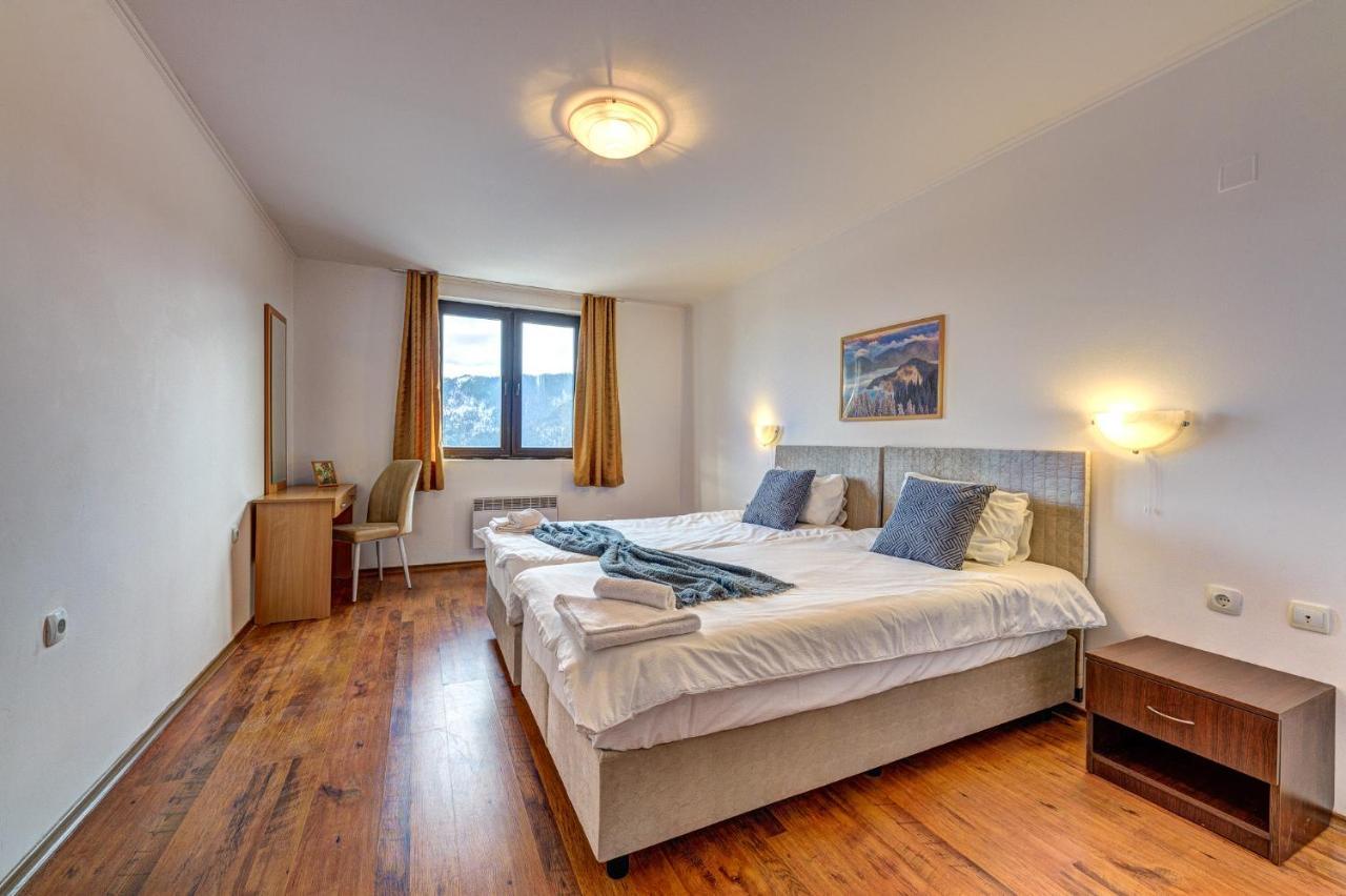 Aparthotel Silver Hills Free Parking スモーリャン エクステリア 写真